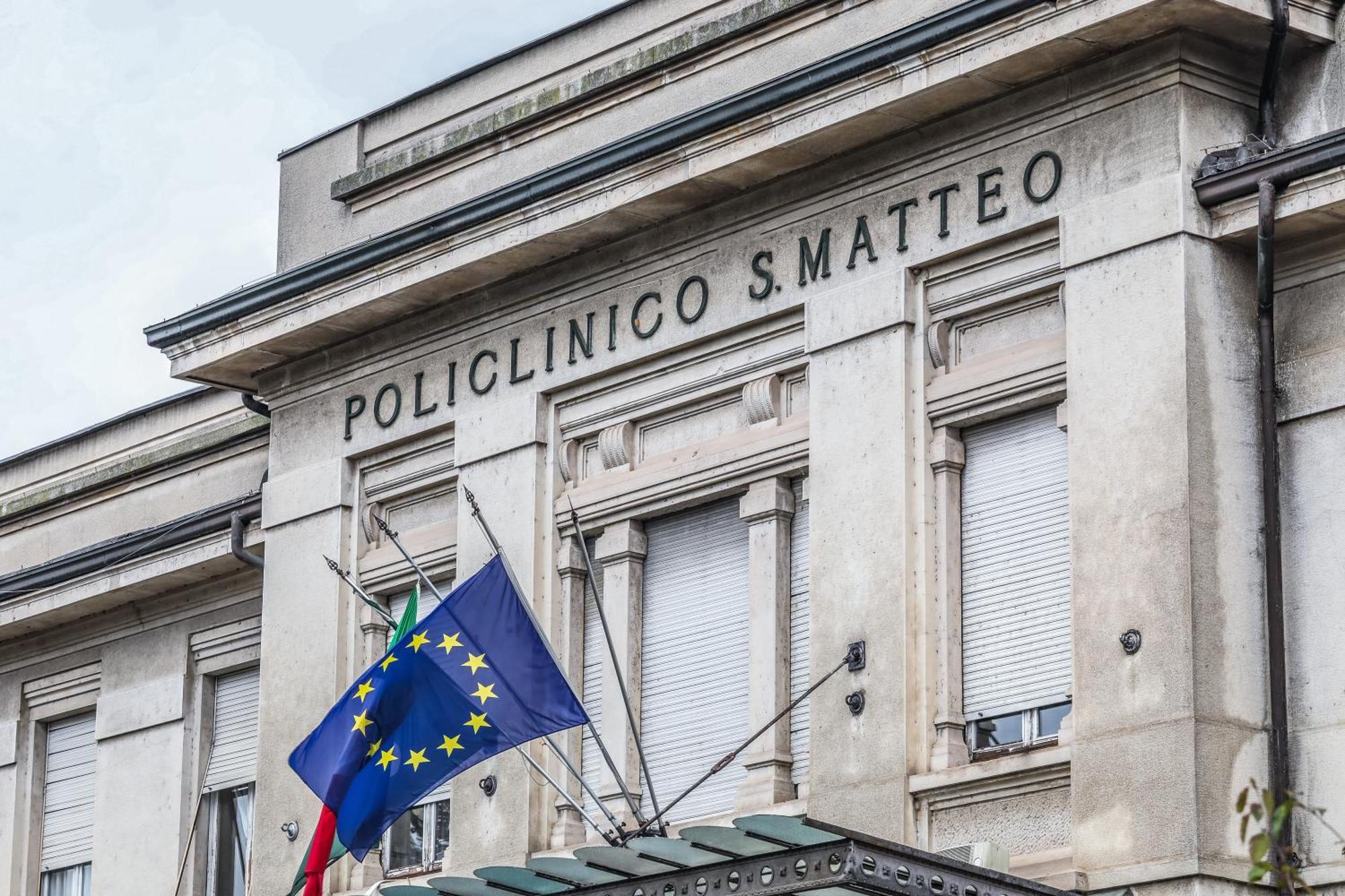 Suite Angolo Alla Stazione - Appartamento Con Terrazzo Panoramico パヴィーア エクステリア 写真